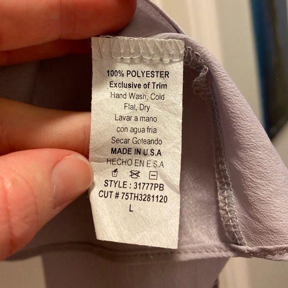 Flowy Tank Top - Picture 2 of 2